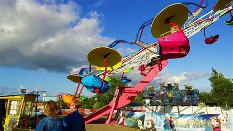 władysławowo wesołe miasteczko|Lunapark, Wesołe miasteczko